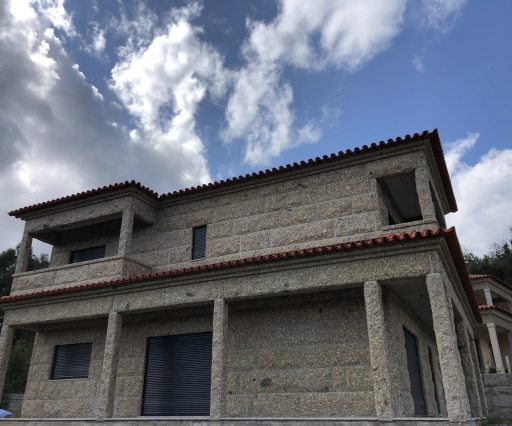 Habitação unifamiliar em Alpendorada